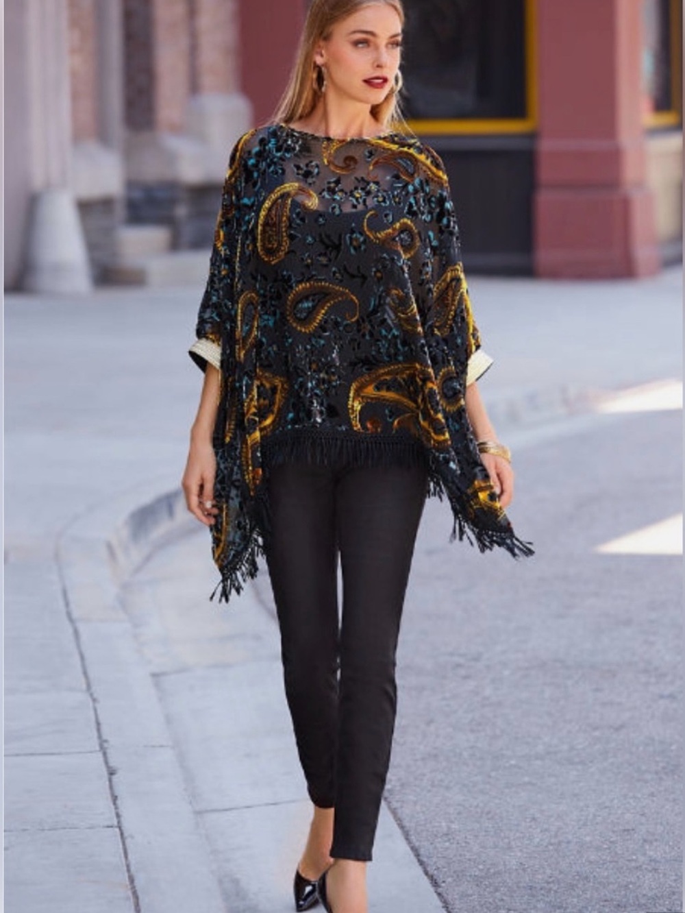 Boston Proper Burnout Velvet Fringe Poncho Top | Sz S